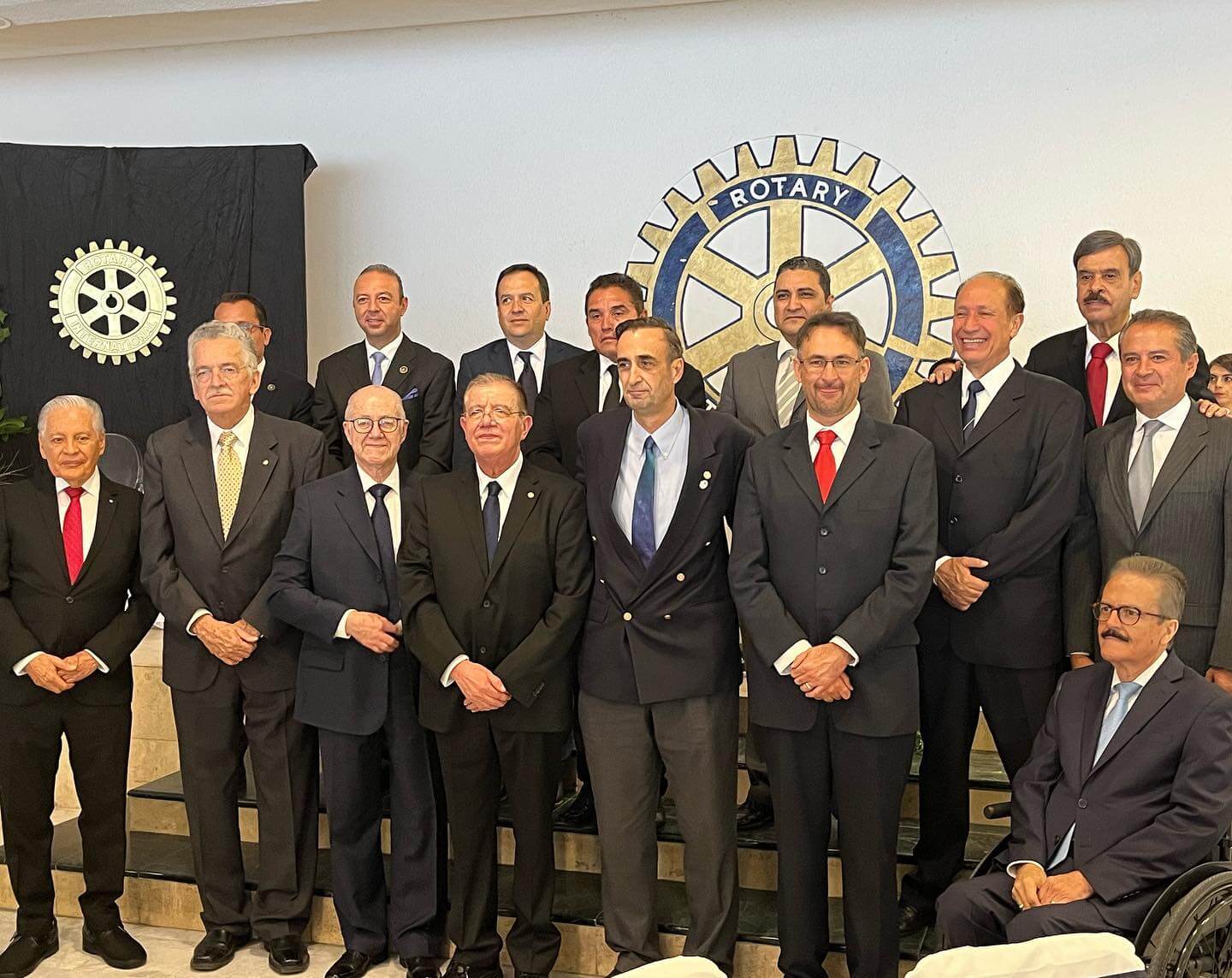 Obra de servicio Rotary Club León 1